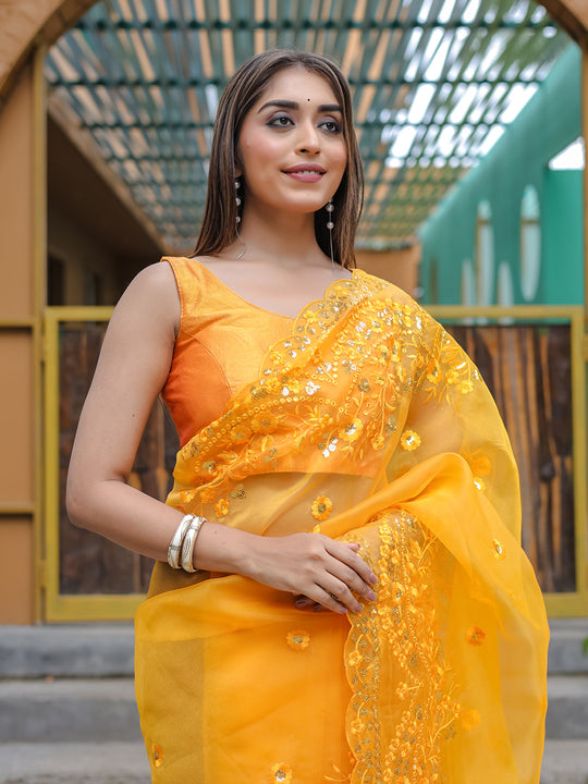 Yellow Organza Saree With Blouse Piece