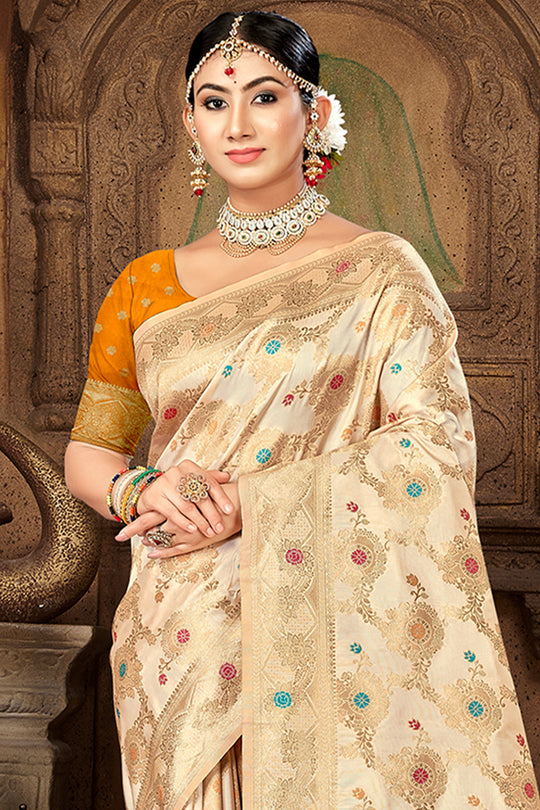 Cream Silk Saree With Blouse Piece