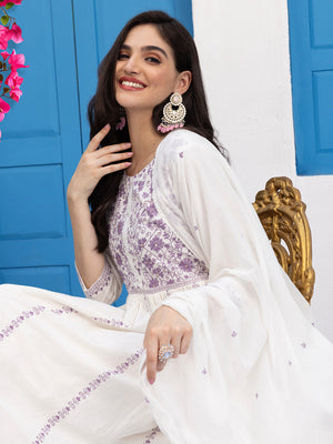 Floral Embroidered Round Neck Three-Quarter Sleeves Pure Cotton Kurta Set