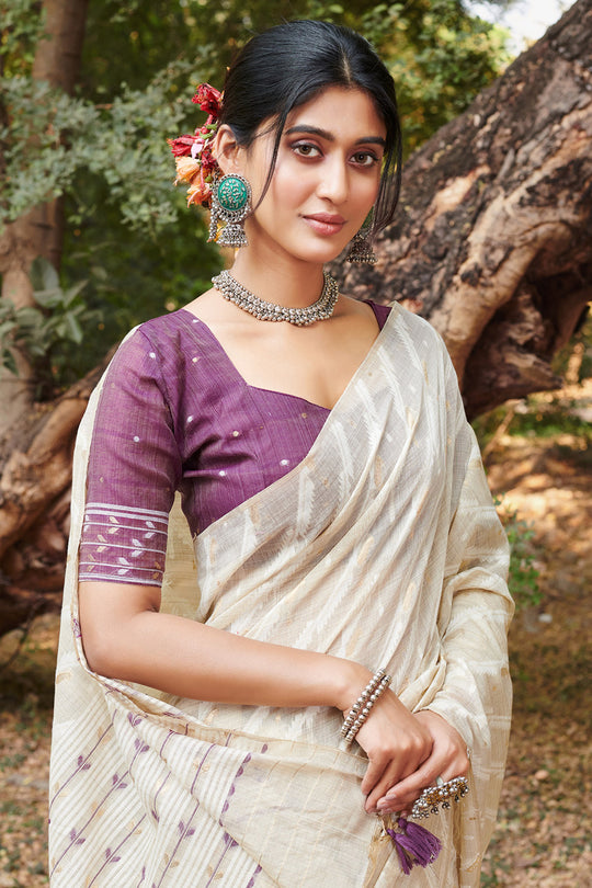 White Cotton Saree With Blouse Piece