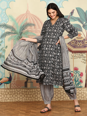 Women Floral Printed Pleated Pure Cotton Kurta With Patiala & Dupatta