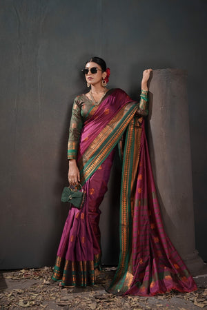 Soft Silk Chitt Palu With Contrast Blouse Weaving Saree
