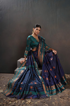 Soft Silk Chitt Palu With Contrast Blouse Weaving Saree