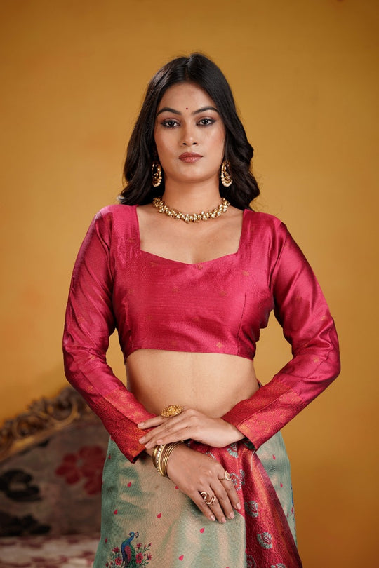 Kanjeevaram Silk Rich Palu With Contrast Blouse Weaving Silk Saree