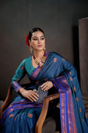 Soft Silk Chitt Palu With Contrast Blouse Weaving Saree