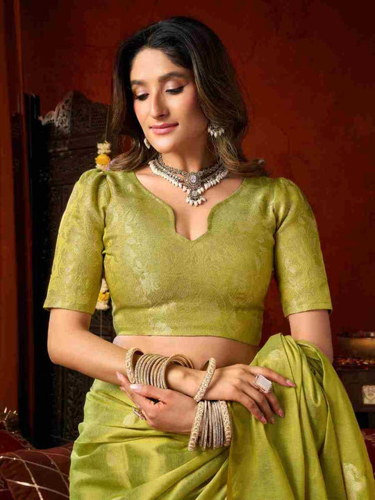 Lime Green Banarasi Silk Saree With Blouse Piece
