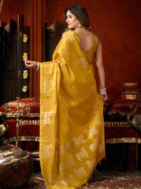 Gold Yellow Banarasi Silk Saree With Blouse Piece