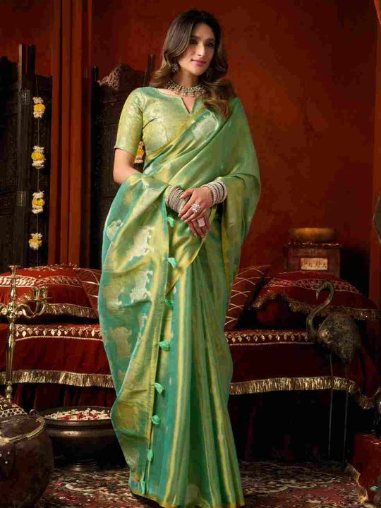 Green Banarasi Silk Saree With Blouse Piece