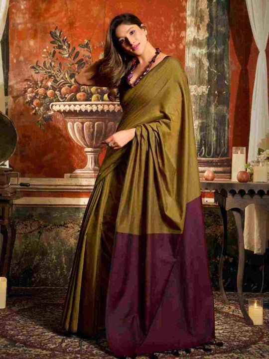 Mehendi Cotton Saree With Blouse Piece