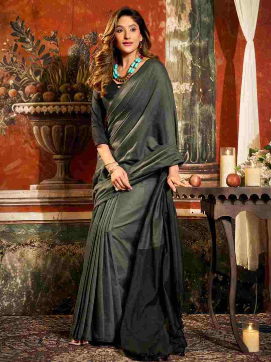 Gray Cotton Saree With Blouse Piece