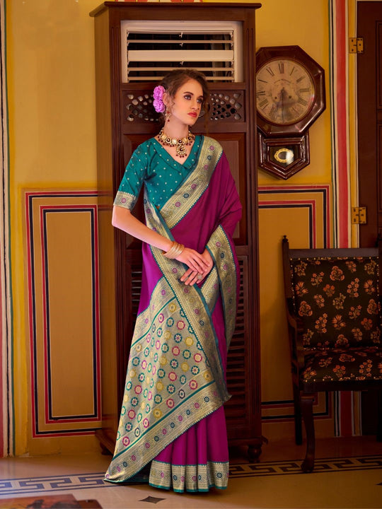 Rich Magenta Soft Silk Handloom Weaving Saree Border With Gold Zari Silk