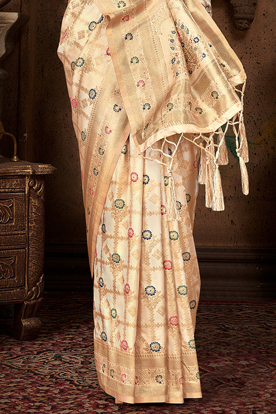 Cream Silk Saree With Blouse Piece