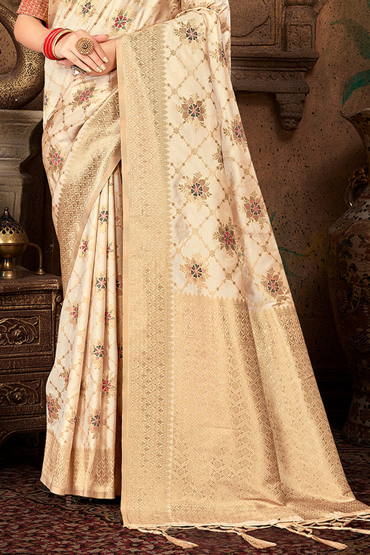 Cream Silk Saree With Blouse Piece