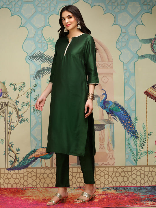 Green Thread Work Silk Crepe Straight Kurta With Trousers & Dupatta