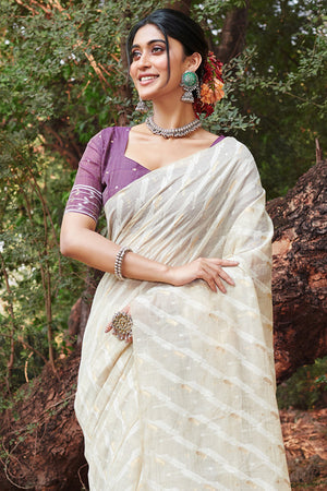 White Cotton Saree With Blouse Piece