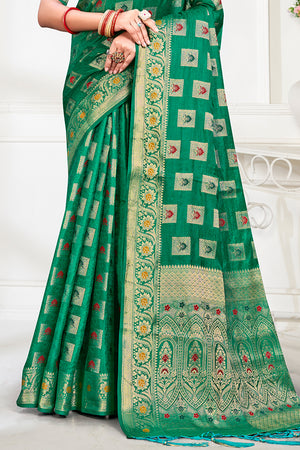 Green Silk Saree With Blouse Piece