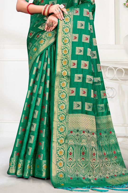 Green Silk Saree With Blouse Piece