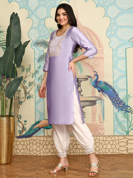 Floral Yoke Design Round Neck Straight Kurta