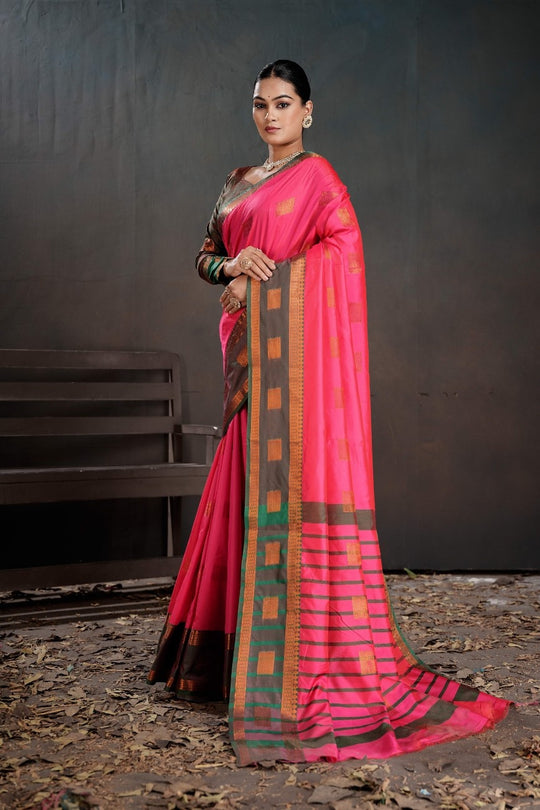 Soft Silk Chitt Palu With Contrast Blouse Weaving Saree