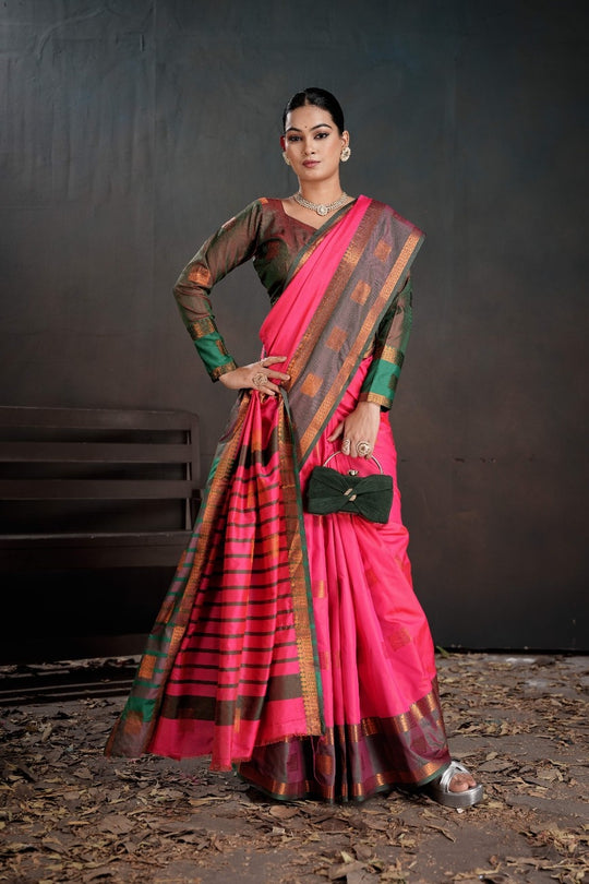 Soft Silk Chitt Palu With Contrast Blouse Weaving Saree