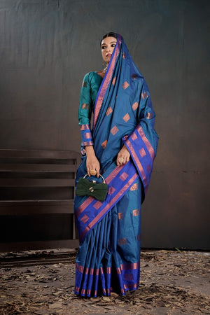 Soft Silk Chitt Palu With Contrast Blouse Weaving Saree