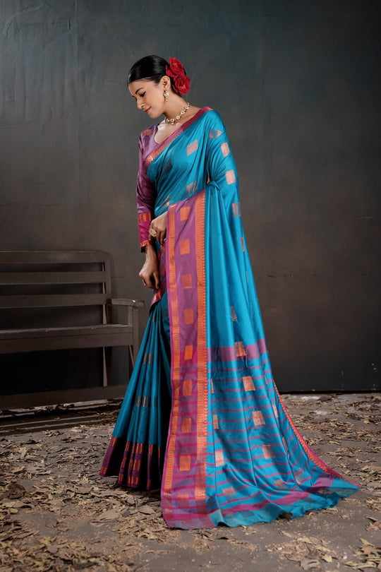 Soft Silk Chitt Palu With Contrast Blouse Weaving Saree