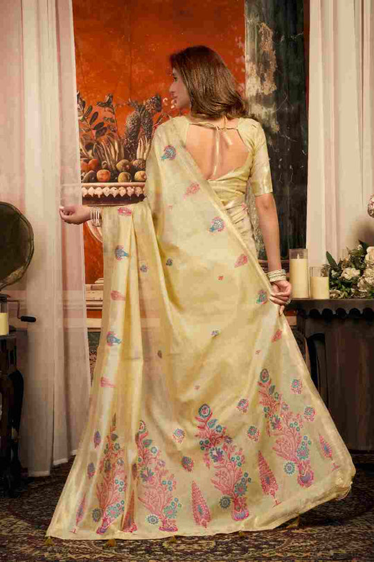 Cream Cotton Saree With Blouse Piece