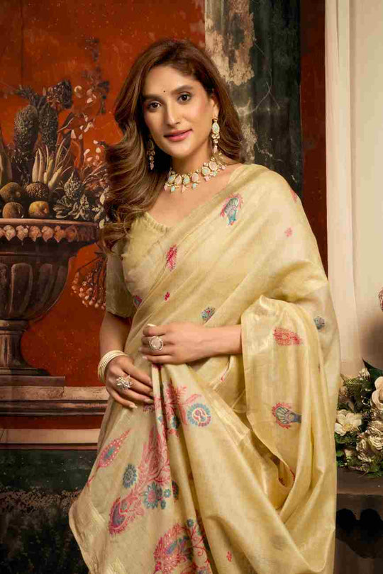 Cream Cotton Saree With Blouse Piece