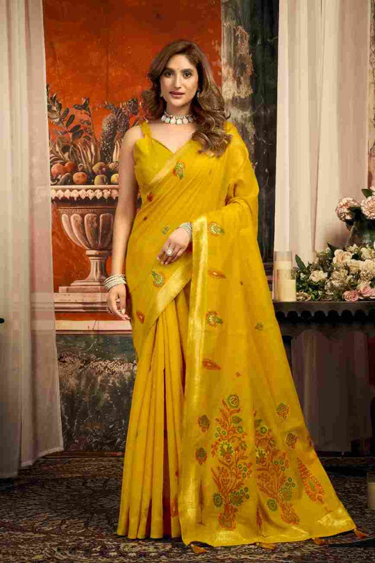 Yellow Cotton Saree With Blouse Piece