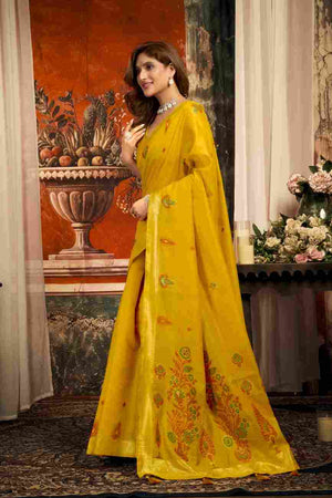 Yellow Cotton Saree With Blouse Piece