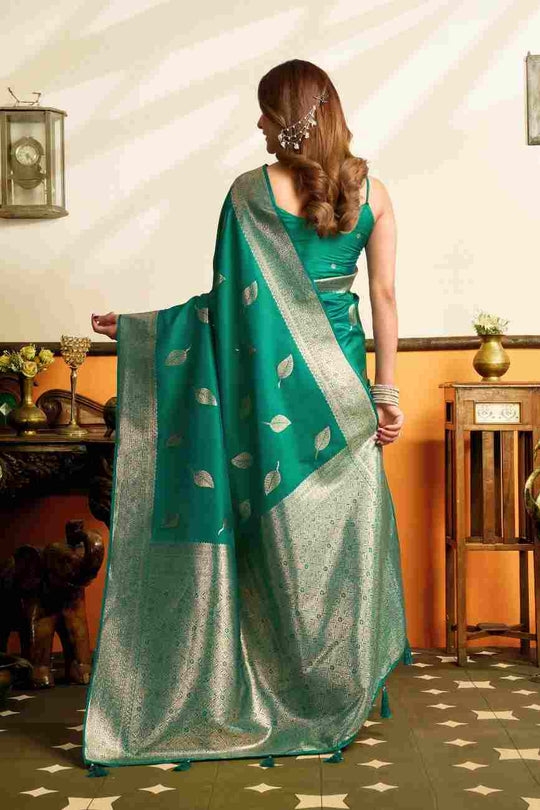 Sea Green Banarasi Saree With Blouse Piece