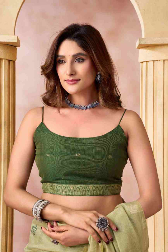 Green Banarasi Saree With Blouse Piece