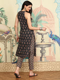 Floral Printed Regular V-Neck Pure Cotton Kurta with Trousers