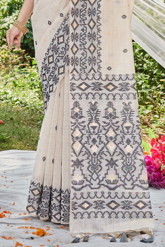 White Cotton Saree With Blouse Piece