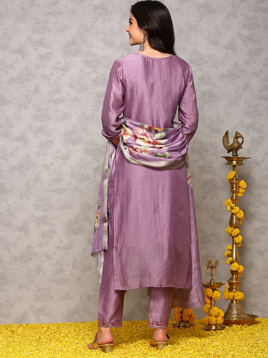 Floral Printed Round Neck Three-Quarter Sleeves Kurta Set