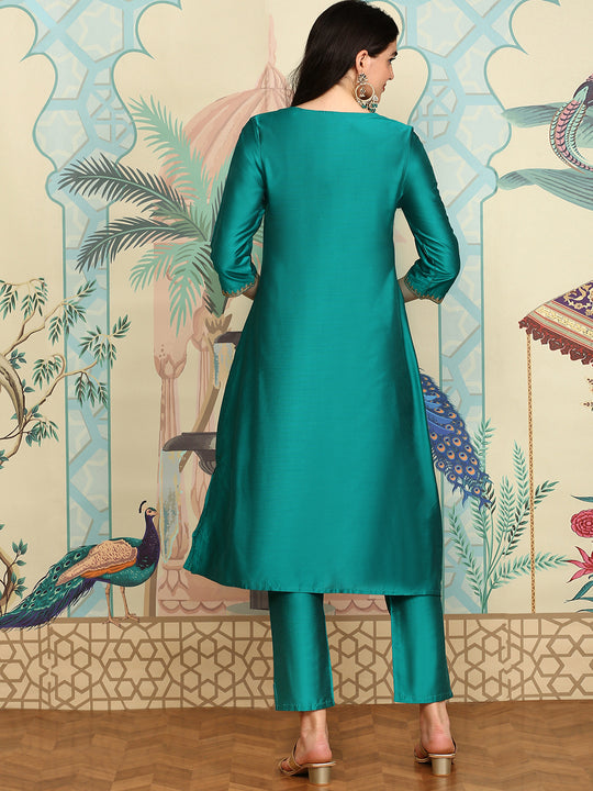 Regular Three-Quarter Sleeves Thread Work Kurta with Trousers