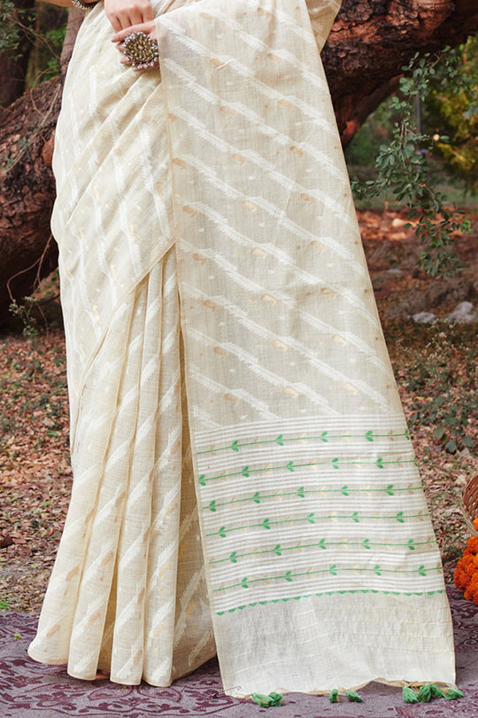 White Cotton Saree With Blouse Piece