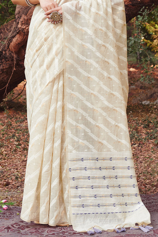 White Cotton Saree With Blouse Piece