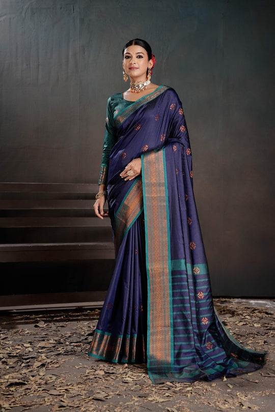 Soft Silk Chitt Palu With Contrast Blouse Weaving Saree