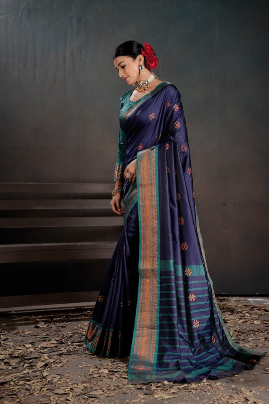 Soft Silk Chitt Palu With Contrast Blouse Weaving Saree
