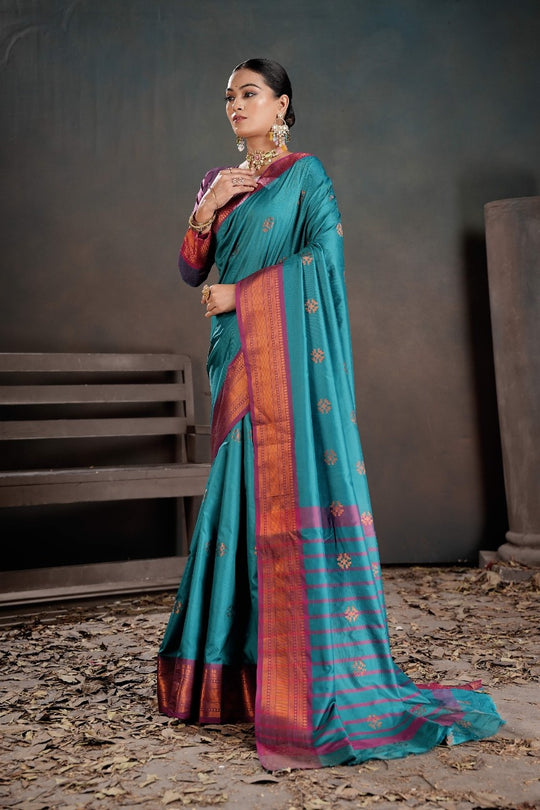 Soft Silk Chitt Palu With Contrast Blouse Weaving Saree