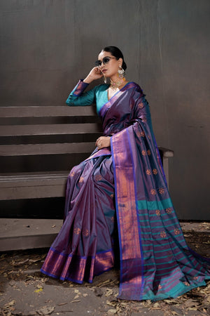 Soft Silk Chitt Palu With Contrast Blouse Weaving Saree