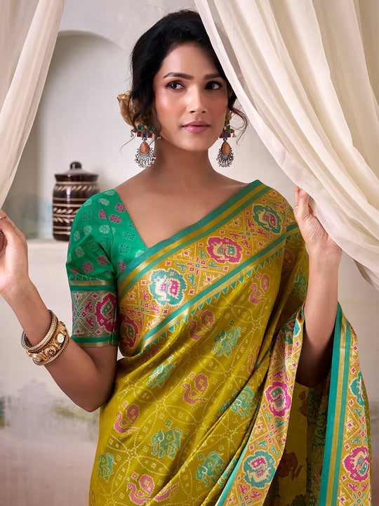 Lime Green Banarasi Patola Silk Saree With Blouse Piece