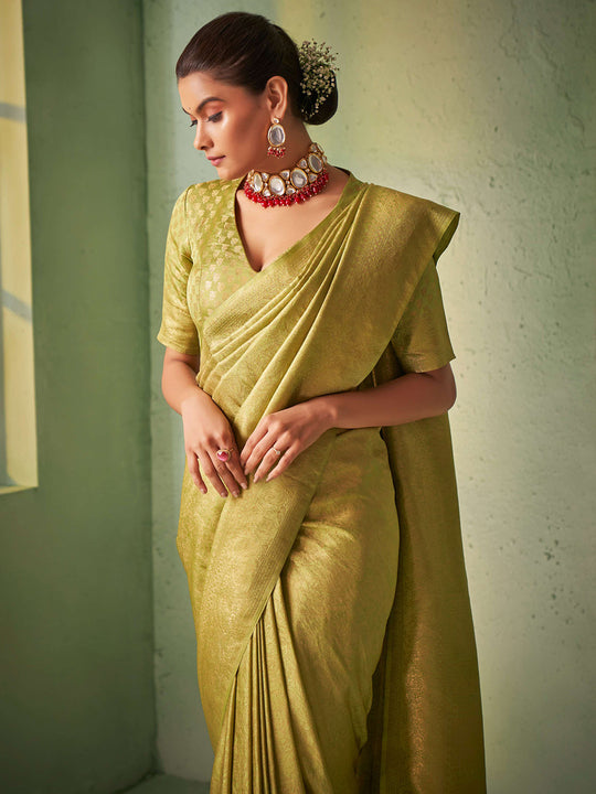 Green Kanjivaram Art Silk Saree With Blouse Piece