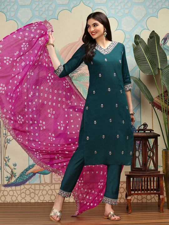 Green Embroidered Regular Sequinned Straight Kurta With Trousers & Duppatta