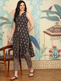 Floral Printed Regular V-Neck Pure Cotton Kurta with Trousers