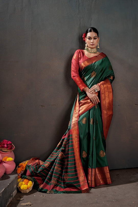 Soft Silk Chitt Palu With Contrast Blouse Weaving Saree