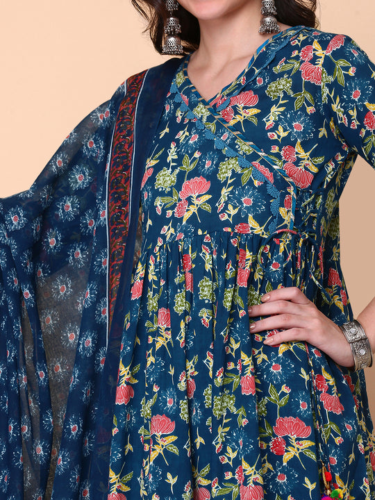 Floral Printed V-Neck Three-Quarter Sleeves Pure Cotton Kurta Set