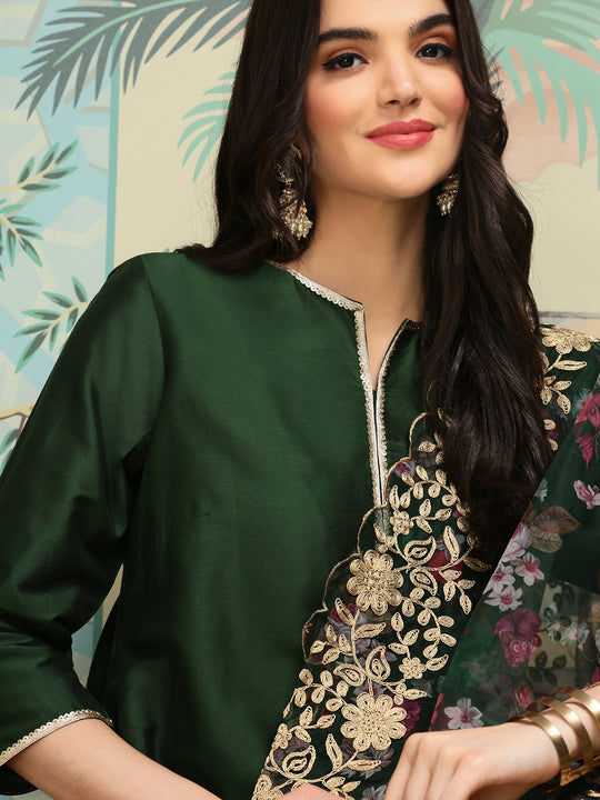 Green Thread Work Silk Crepe Straight Kurta With Trousers & Dupatta