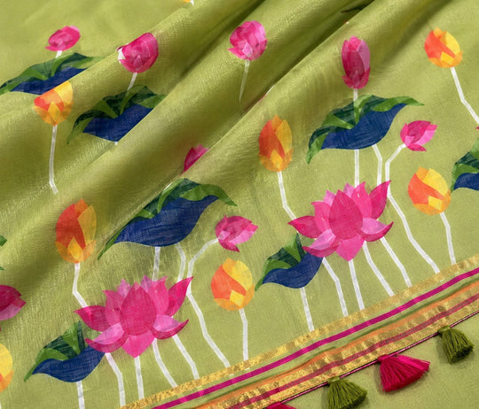 Green Printed Saree With Blouse Piece